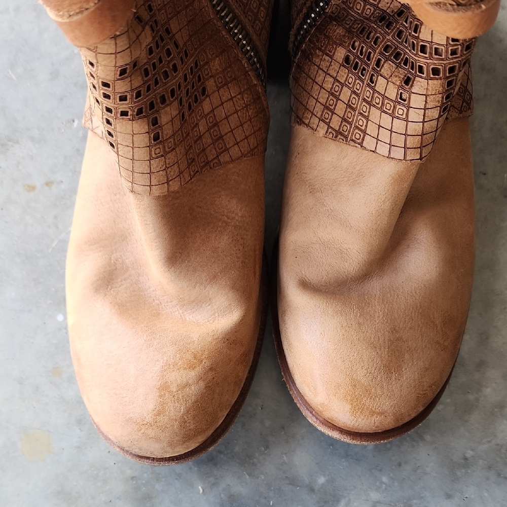 A.S.98 GENE Tan Perforated  Leather Boots with Buckle Detail - Picture 2 of 16